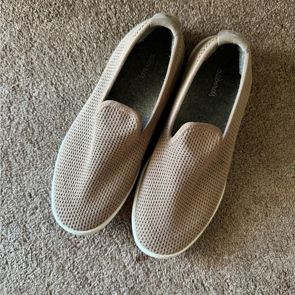 Allbirds Tan Loafers Slip-Ons Comfortable Design